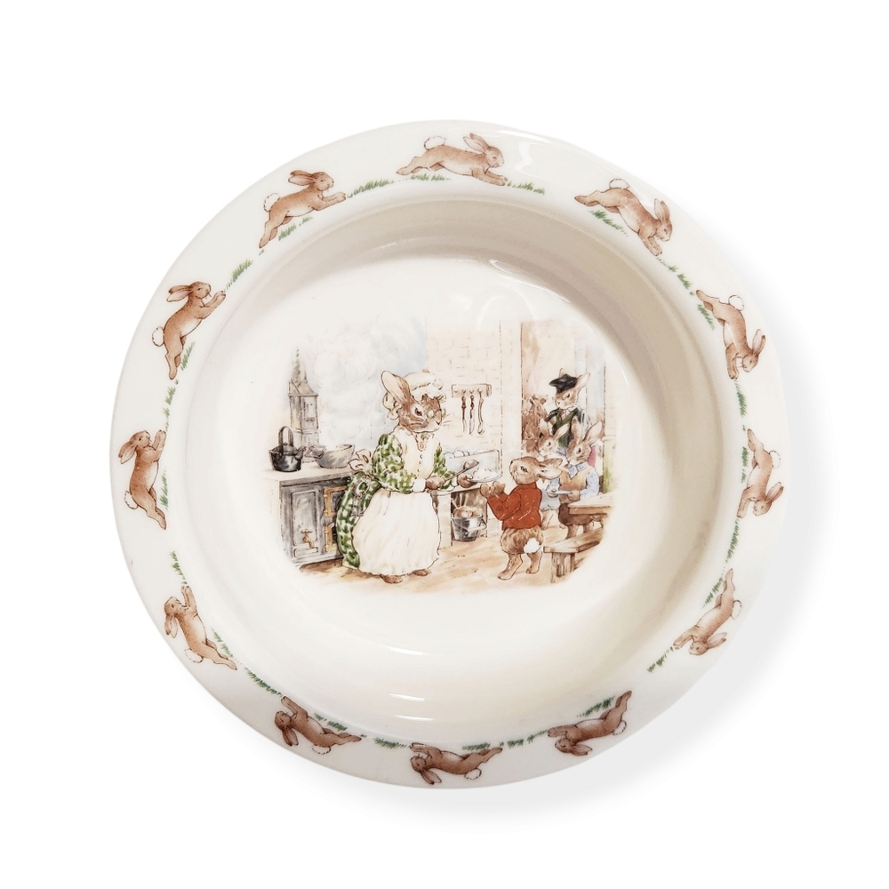 Vintage 1988 Royal Doulton Bunnykins English Fine Bone China Bowl